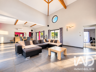  Maison à vendre 10 pièces 236 m²