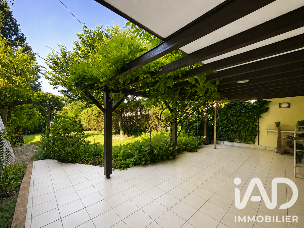 Vente Maison Vente Maison traditionnelle 6 pièces Montfermeil