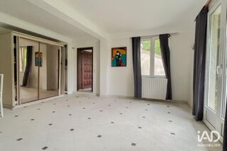  Maison à vendre 8 pièces 213 m²