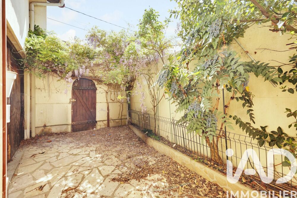 Maison 5 pièces 100 m² · à Bondy · 100 m² · 230 000 €