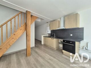 Appartement à louer 5 pièces 85 m²