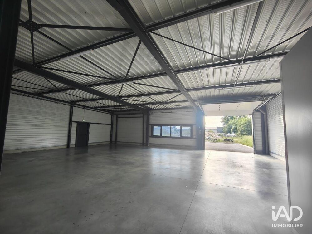   Location Local d'activités 358 m&sup2; 