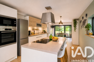  Maison à louer 6 pièces 169 m²
