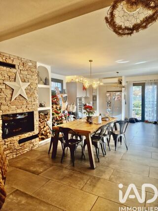  Maison à vendre 11 pièces 267 m²
