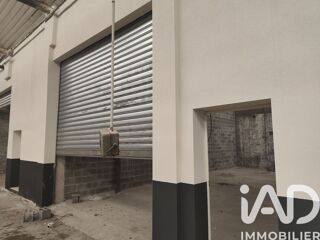  Parking / Garage à vendre 102 m²