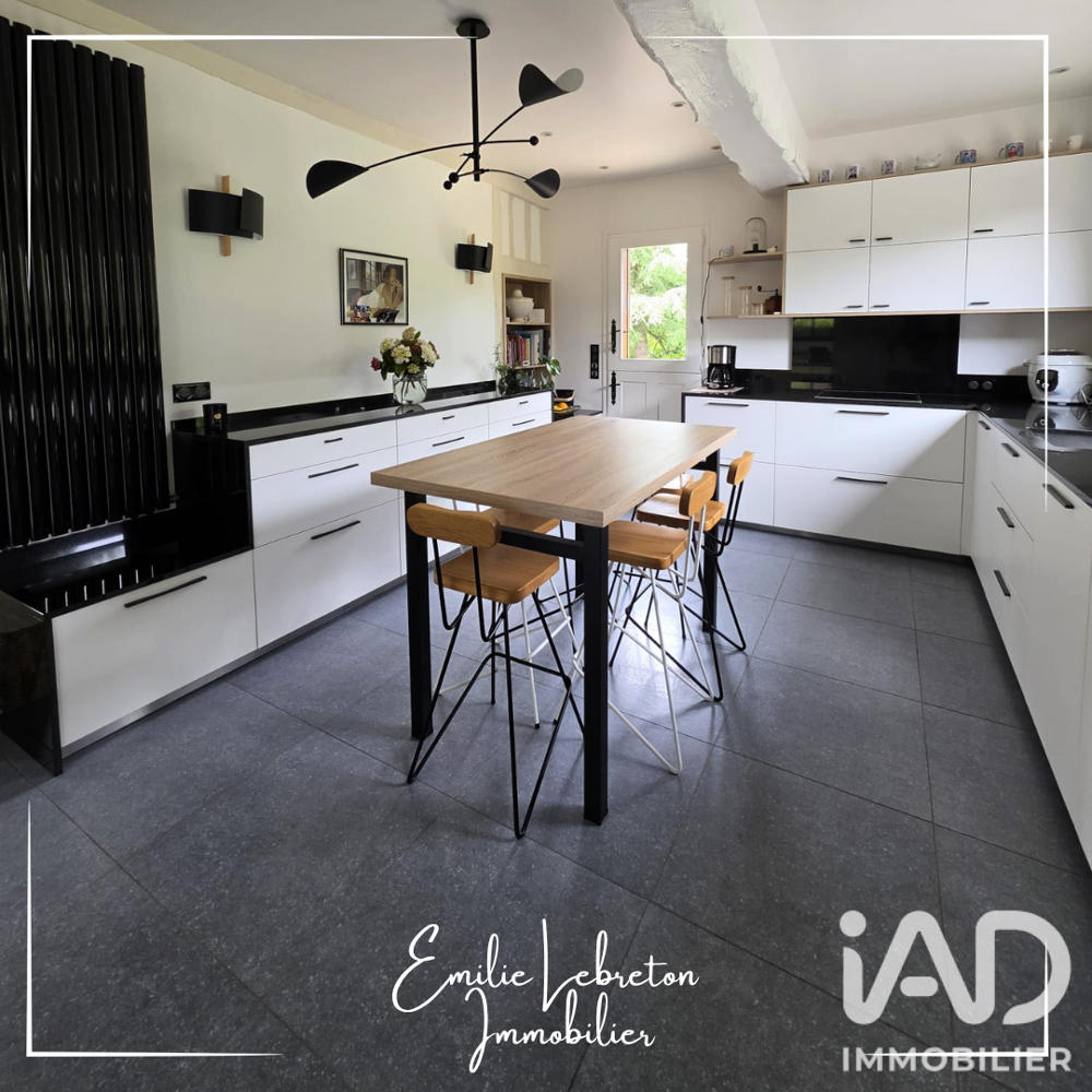 Vente Maison Vente Demeure 8 pièces Tôtes
