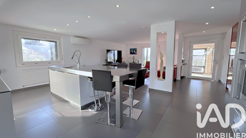   Vente Maison/villa 4 pièces Maison - 4 pièce(s) - 180 m²