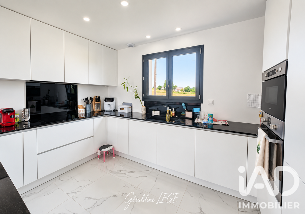 Vente Maison Vente Maison/villa 5 pièces Mérilheu