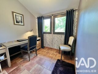  Maison à vendre 12 pièces 286 m²