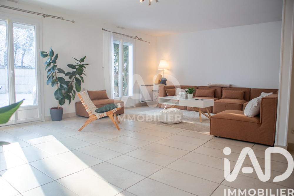 Vente Maison Vente Maison/villa 9 pièces Ozoir-la-ferrière