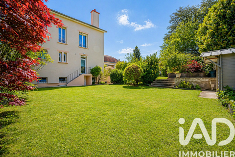   Vente Maison Maison - 7 pi�ce(s) - 180 m�