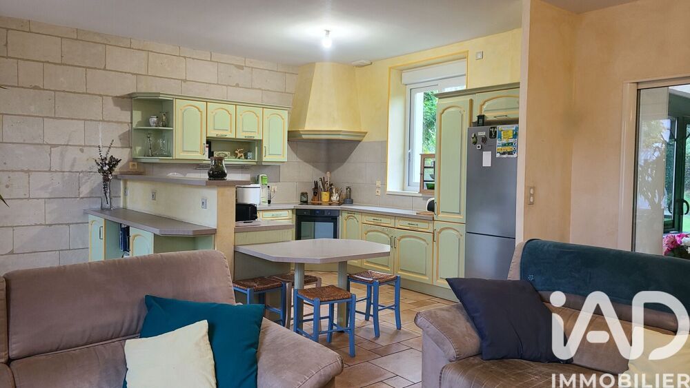 Vente Maison Vente Demeure 11 pièces Noyant