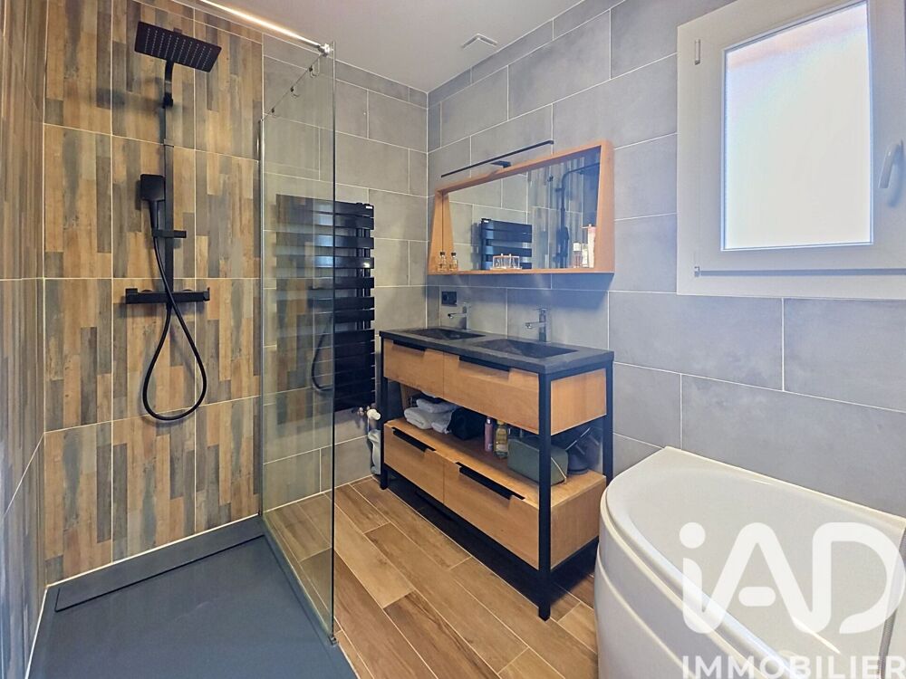 à vendre  Maison Thoiry (01710)