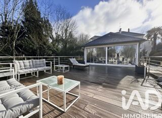  Maison à vendre 10 pièces 361 m²