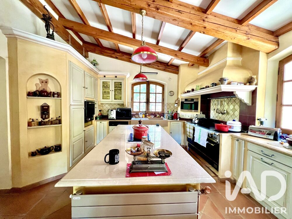 à vendre  Maison Hyères (83400)