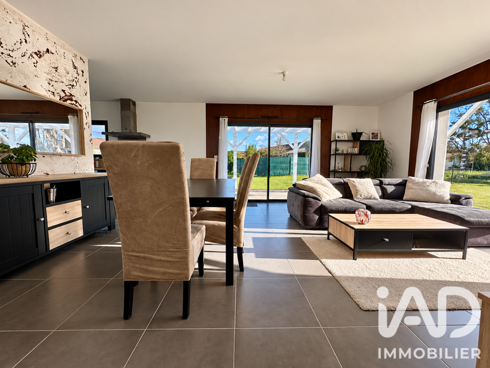 Vente Maison Vente Maison/villa 5 pièces Thénac