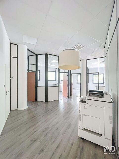   Location Bureaux 143 m&sup2; 