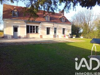 House in Prunay-Cassereau