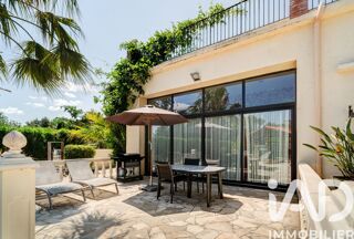 Maison à vendre 15 + pièces 716 m²