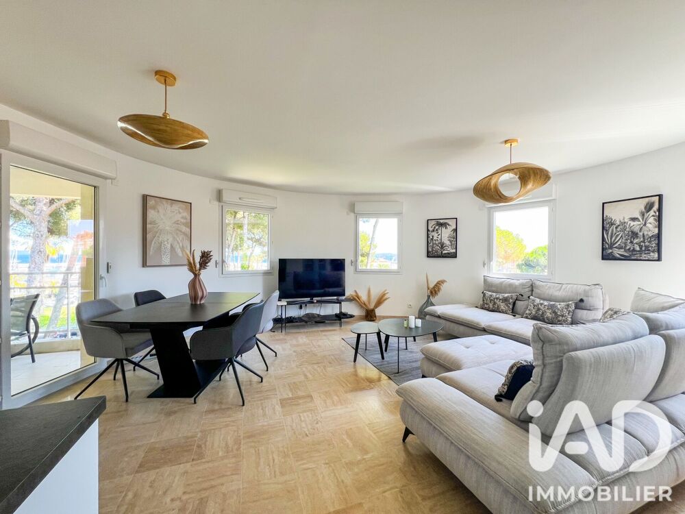 à vendre  Appartement Hyères (83400)