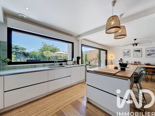  Maison � vendre 7 pi�ces 247 m�