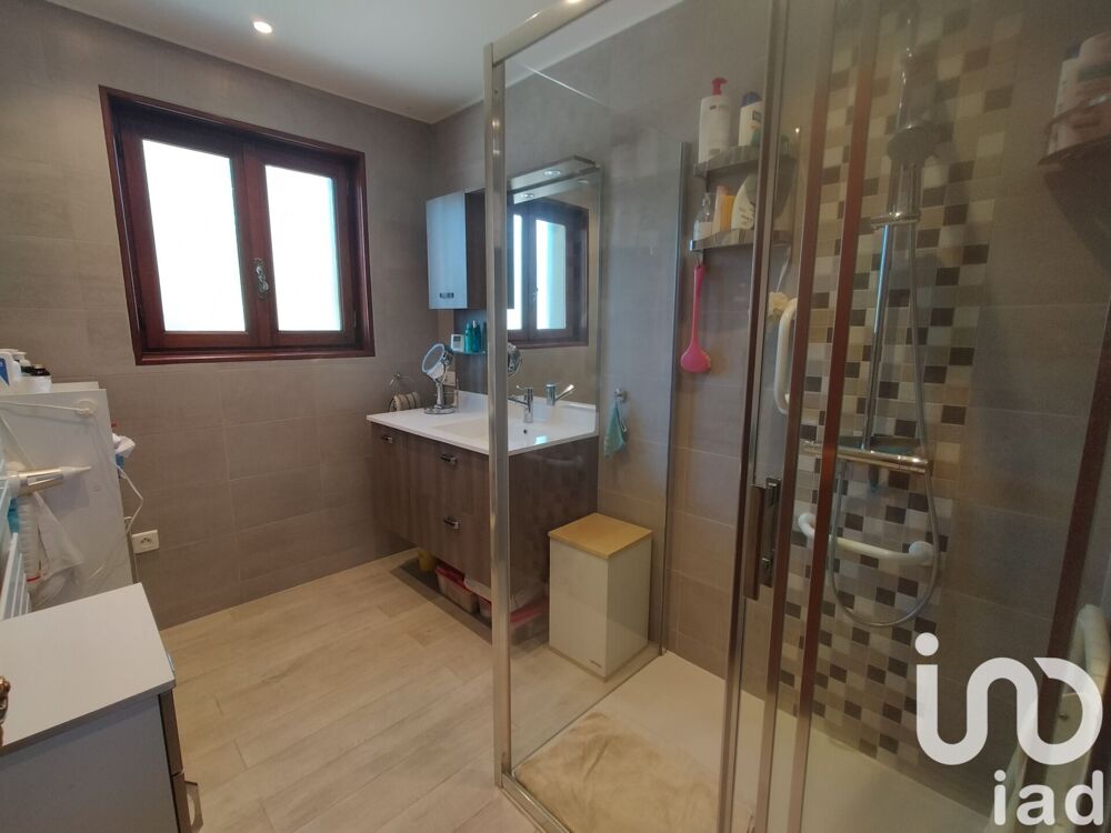 vente Maison - 5 pièce(s) - 123 m² Bourgoin-Jallieu (38300)