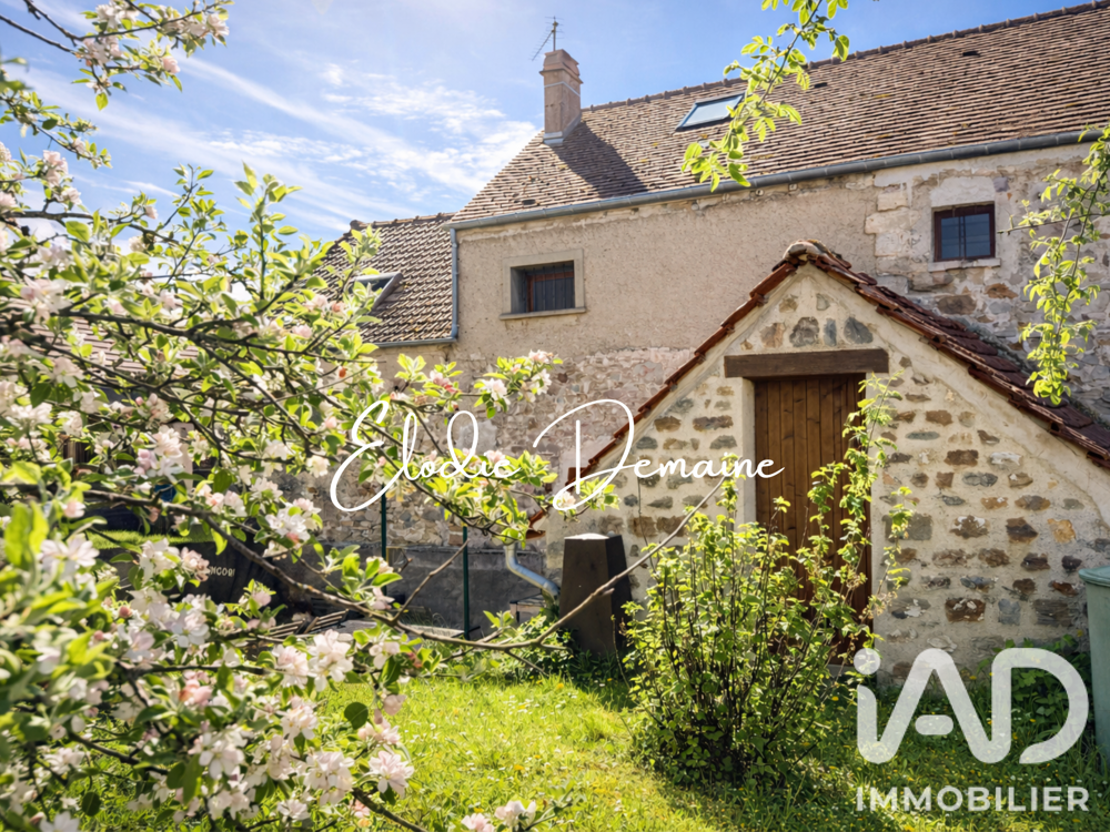 Maison 5 pièces 111 m² à Livilliers