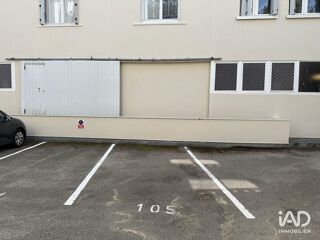  Parking / Garage � louer 9 m�