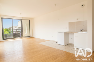  Appartement à louer 4 pièces 84 m²