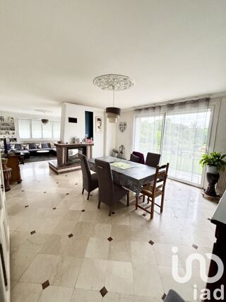  Maison à vendre 11 pièces 279 m²