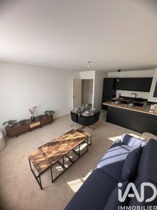  Appartement à louer 3 pièces 55 m²