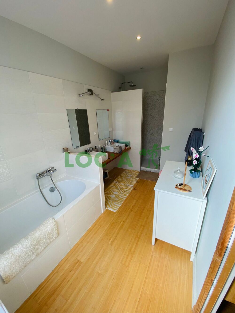 vente Appartement - 5 pice(s) - 111 m Chalon-sur-Sane (71100)