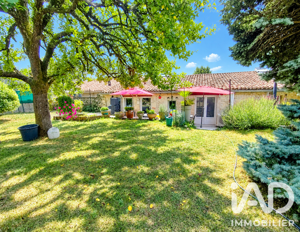 Vente Maison Vente Maison de ville 3 pièces Cozes