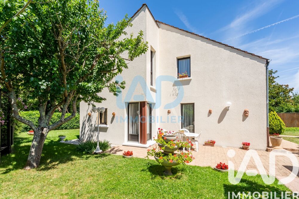 Vente Maison Vente Maison d'architecte 6 pièces Combs-la-ville