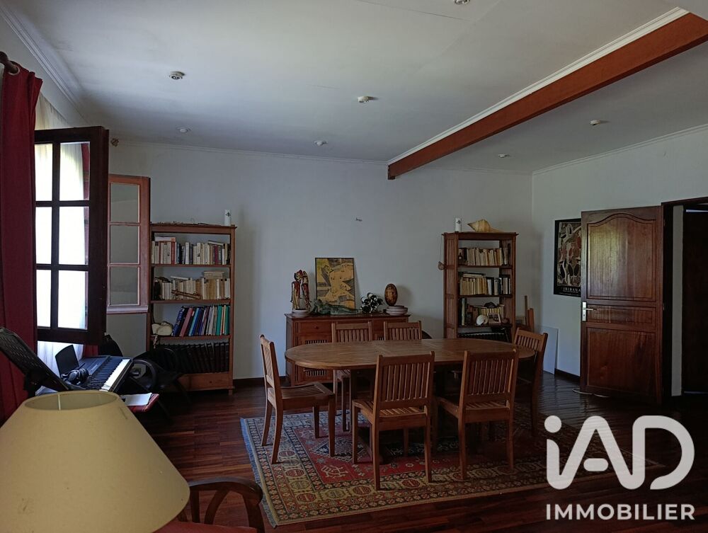 vente Maison - 7 pièce(s) - 230 m² Le Tampon (97430)