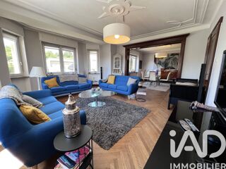  Maison à vendre 10 pièces 265 m²