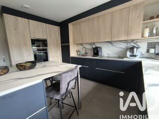  Maison à vendre 8 pièces 245 m²
