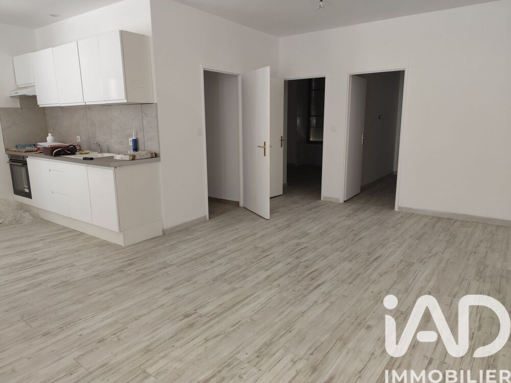 location Appartement - 3 pièce(s) - 61 m² Magné (79460)