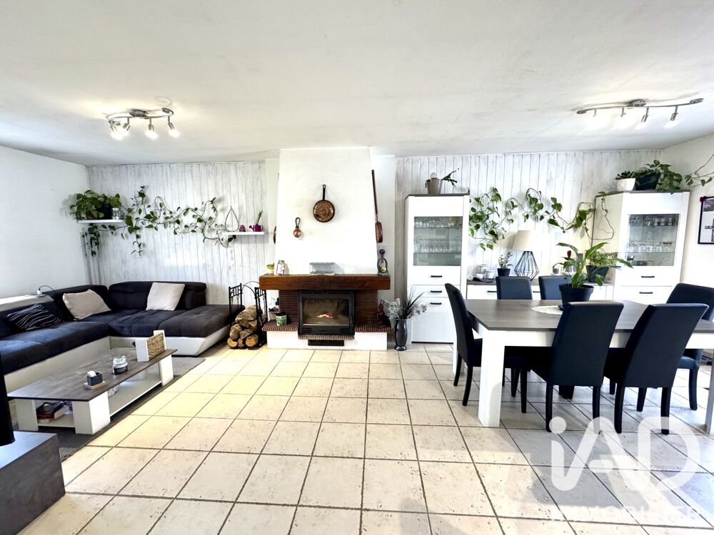Vente Maison Vente Maison traditionnelle 6 pièces Fontaine-la-gaillarde