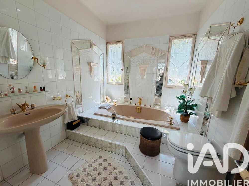 � vendre  Maison Roquefort-les-Pins (06330)