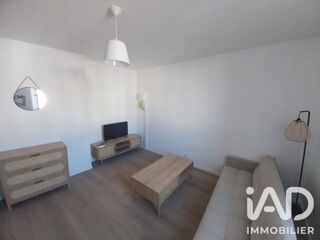  Appartement à louer 3 pièces 55 m²