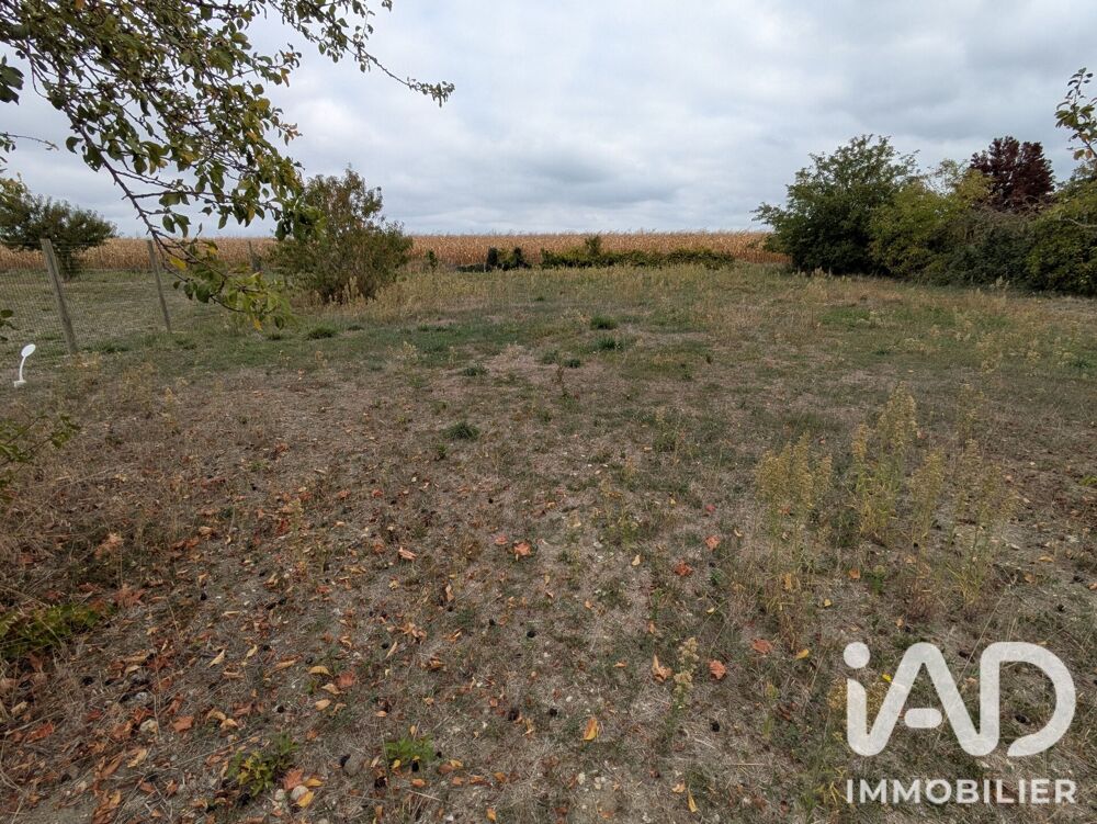 Vente Terrain Vente Terrain à bâtir 758 m&sup2; Beaufort-en-anjou