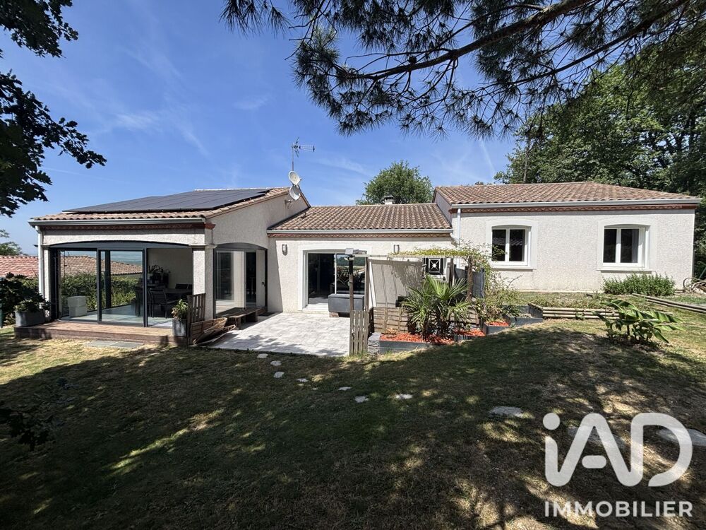 Vente Maison Vente Maison traditionnelle 6 pièces Peyrole