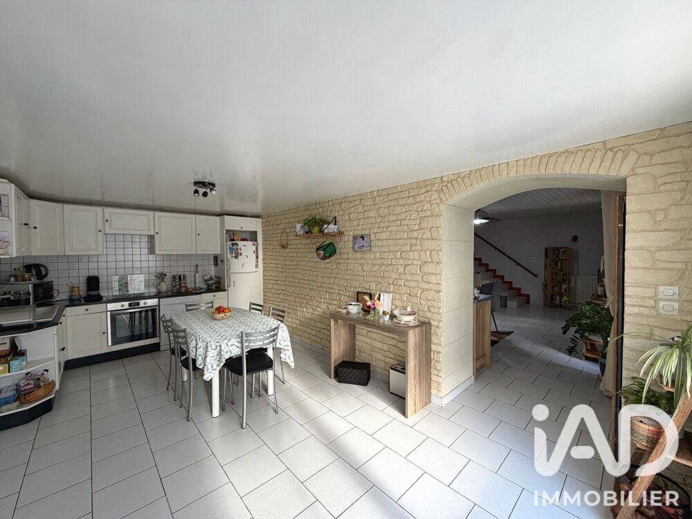 Vente Maison Vente Maison/villa 4 pièces Saint-jean-de-sauves