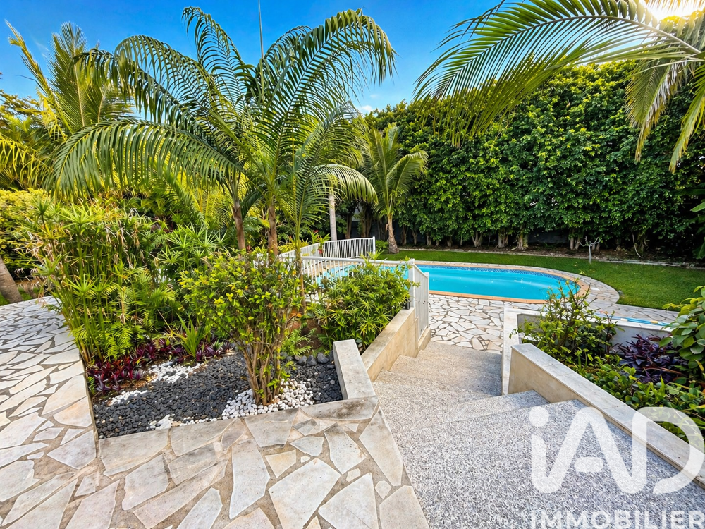 vente Maison - 5 pièce(s) - 205 m² Saint-Joseph (97480)