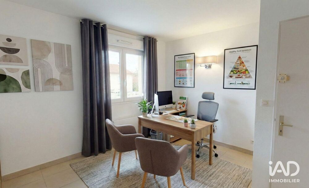   Location Local d'activités 54 m&sup2; 