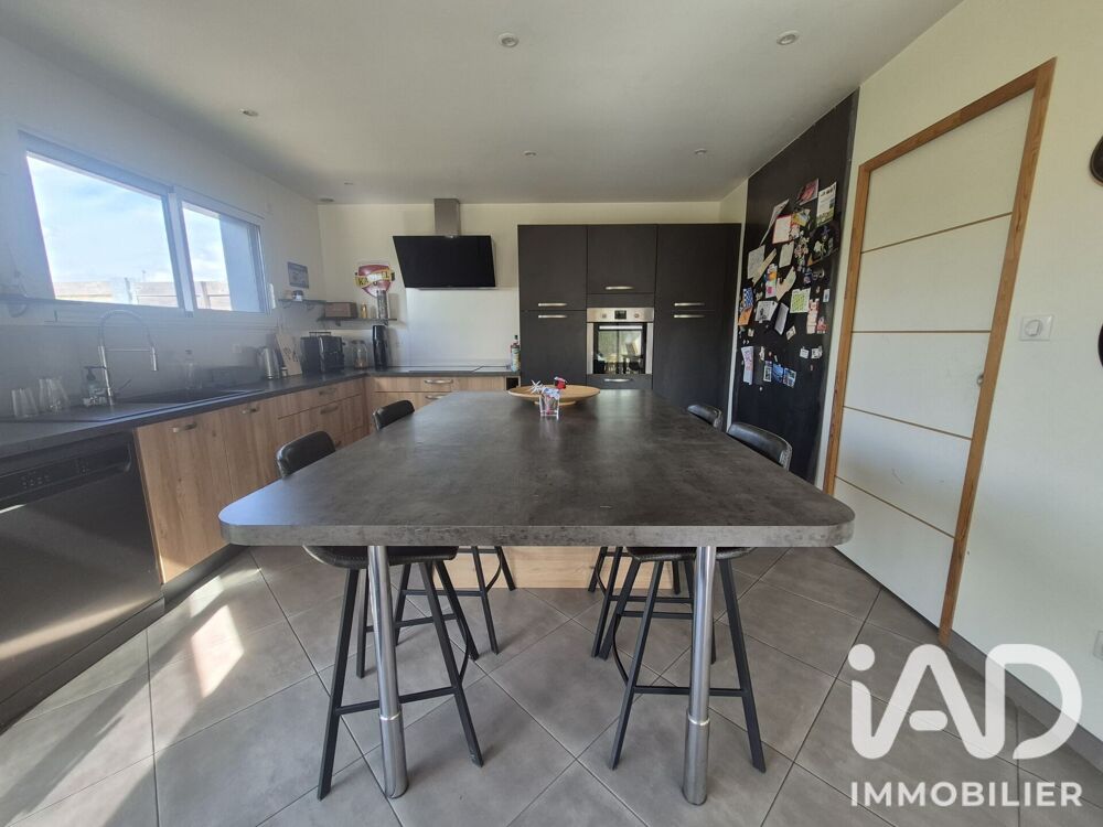 Vente Maison Vente Maison/villa 9 pièces Sainte-florence