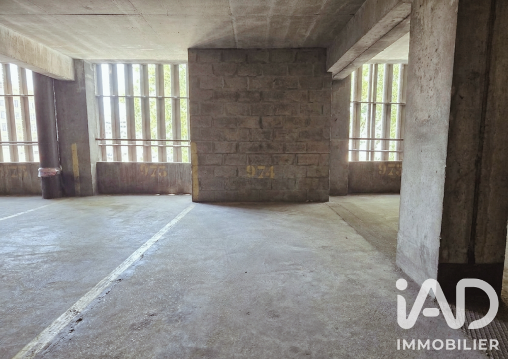 Vente Parking/Garage Vente Parking 12 m&sup2; Asnières-sur-seine