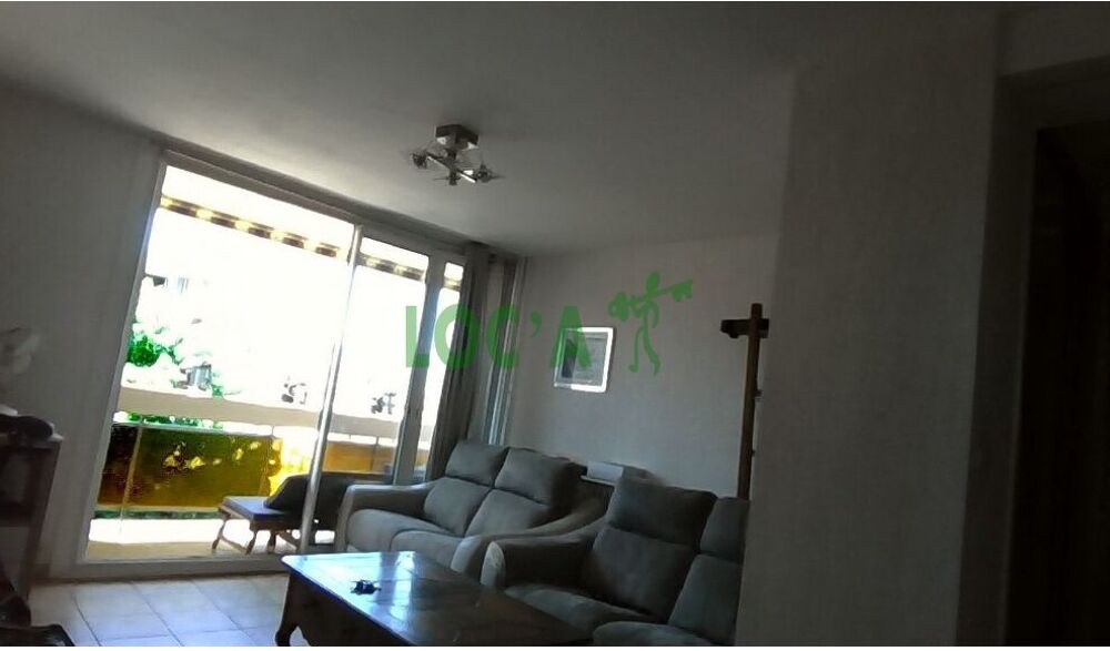 location Chambre - 1 pice(s) - 12 m Lyon 8