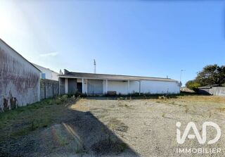  Parking / Garage à vendre 550 m²
